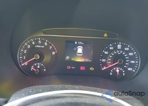 2020 Kia Soul Lx z USA, uszkodzony, nr VIN KNDJ23AU2L7702575